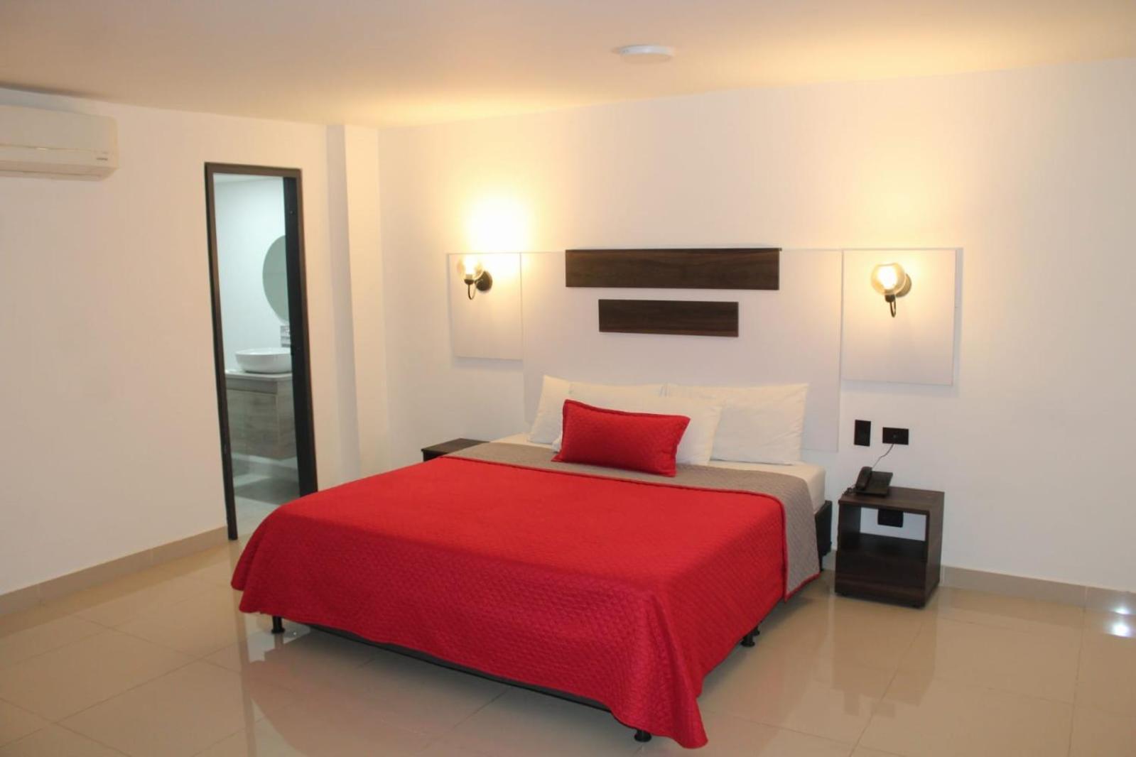 Hotel Ofix Medellin Exterior photo