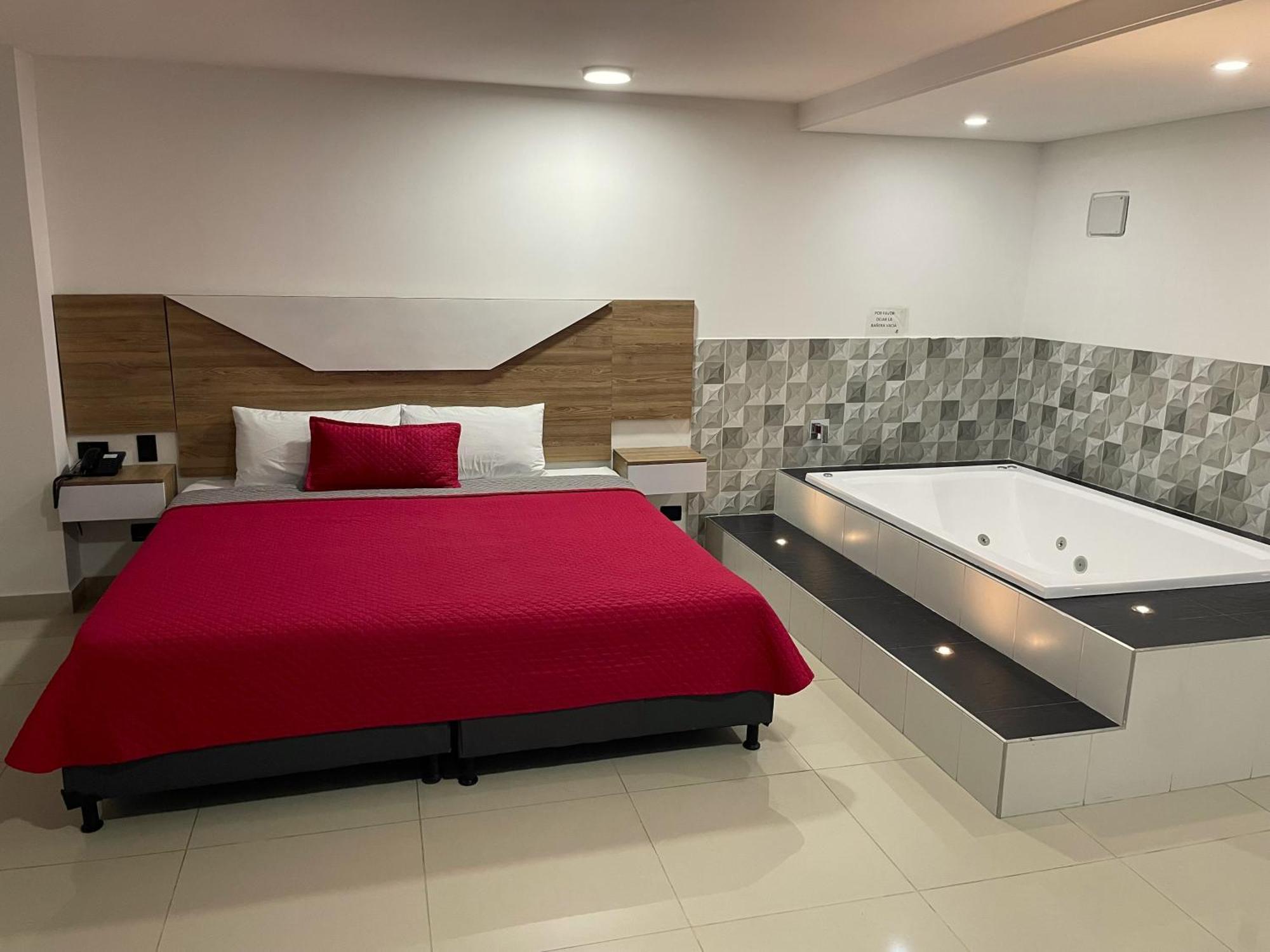 Hotel Ofix Medellin Exterior photo