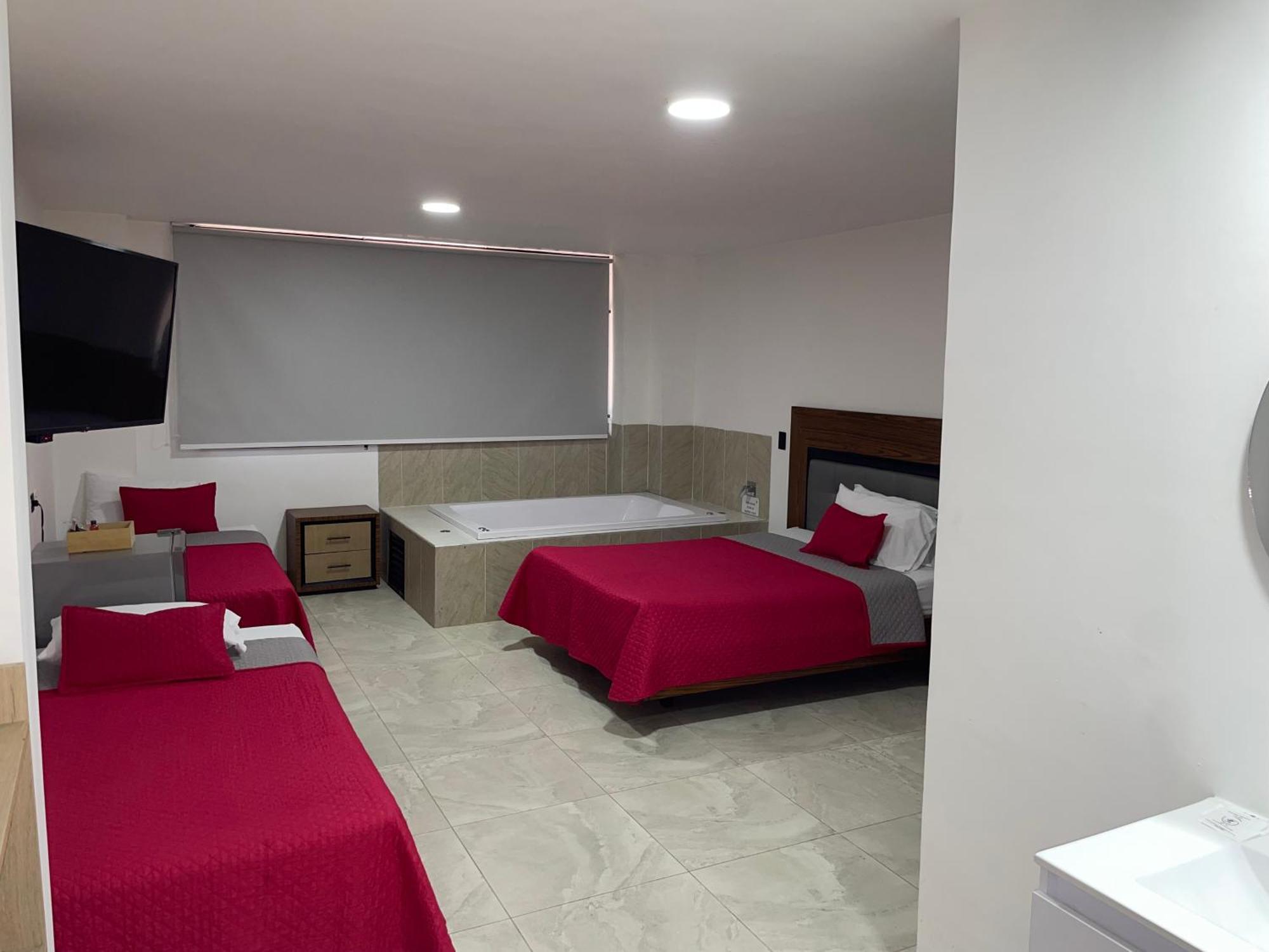 Hotel Ofix Medellin Exterior photo