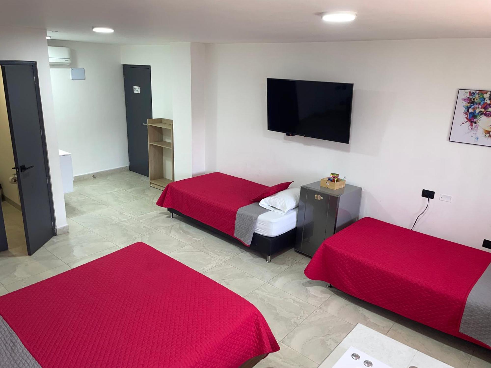 Hotel Ofix Medellin Exterior photo