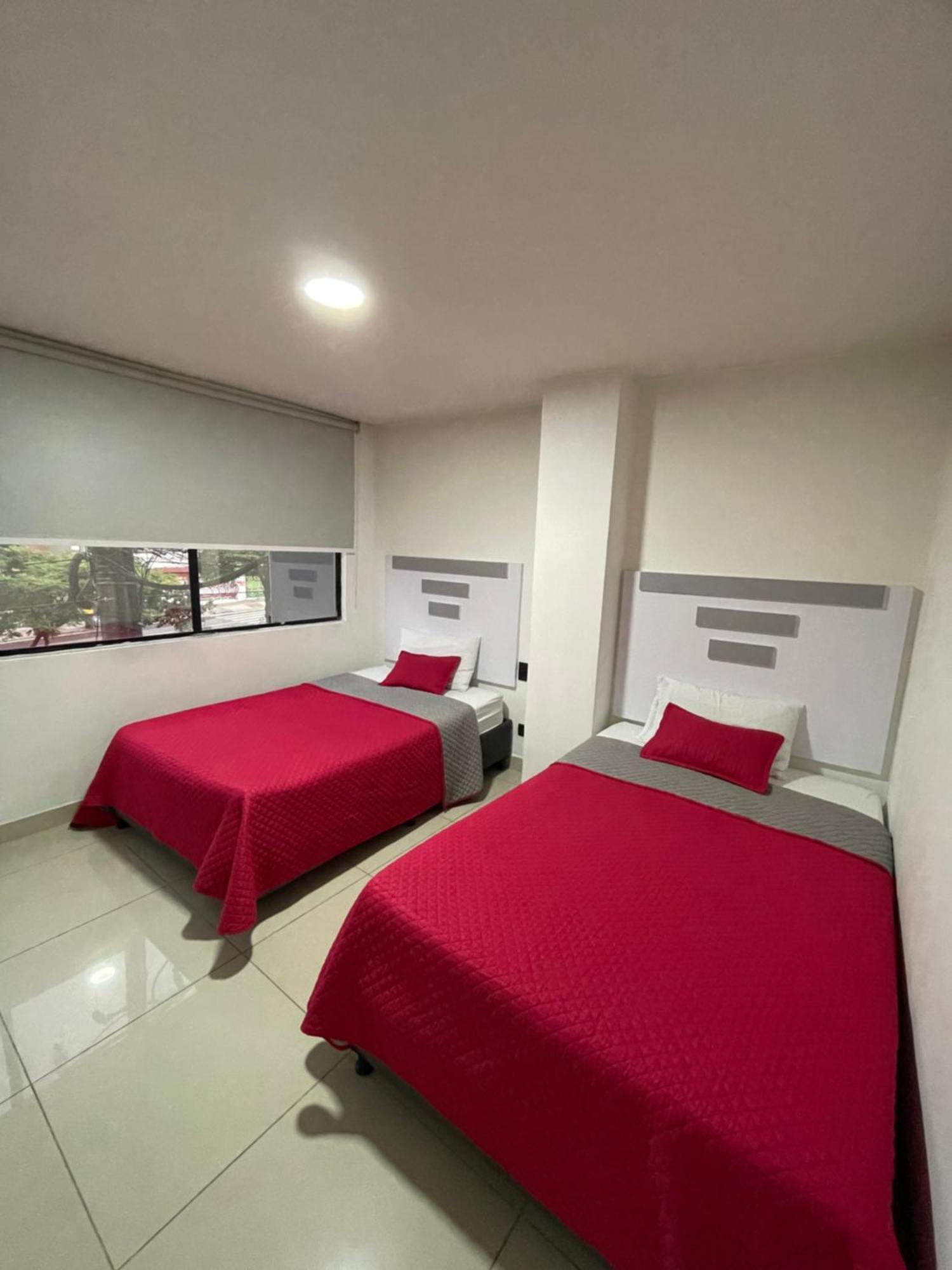 Hotel Ofix Medellin Exterior photo