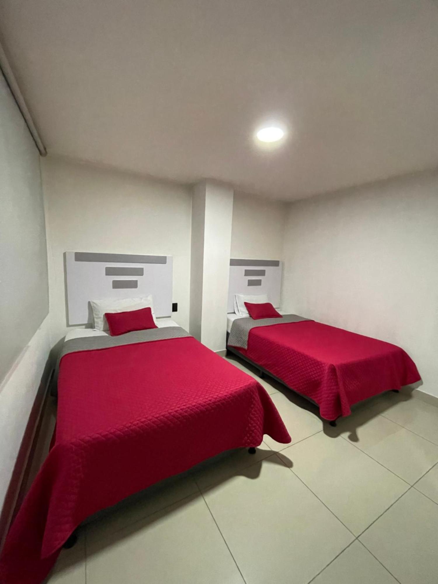 Hotel Ofix Medellin Exterior photo